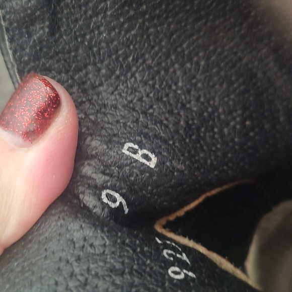 Ariat Black Leather Boots - Picture 8 of 9